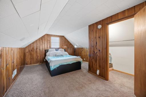 12-web-or-mls-920_Magnolia_Ave_E_Saint_Paul_MN_55106_014.jpg