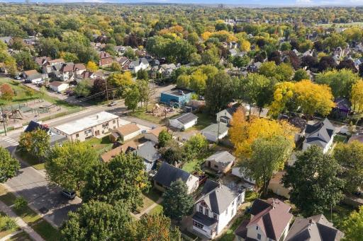 23-web-or-mls-920_Magnolia_Ave_E_Saint_Paul_MN_55106_001.jpg