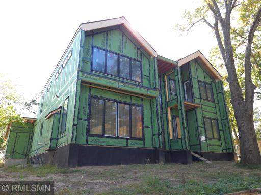 120 Spruce Street, Mahtomedi, MN 55115