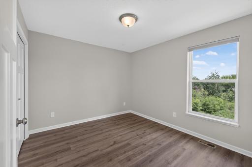 2nd Bedroom: Perfect for guests, family, or a home office.