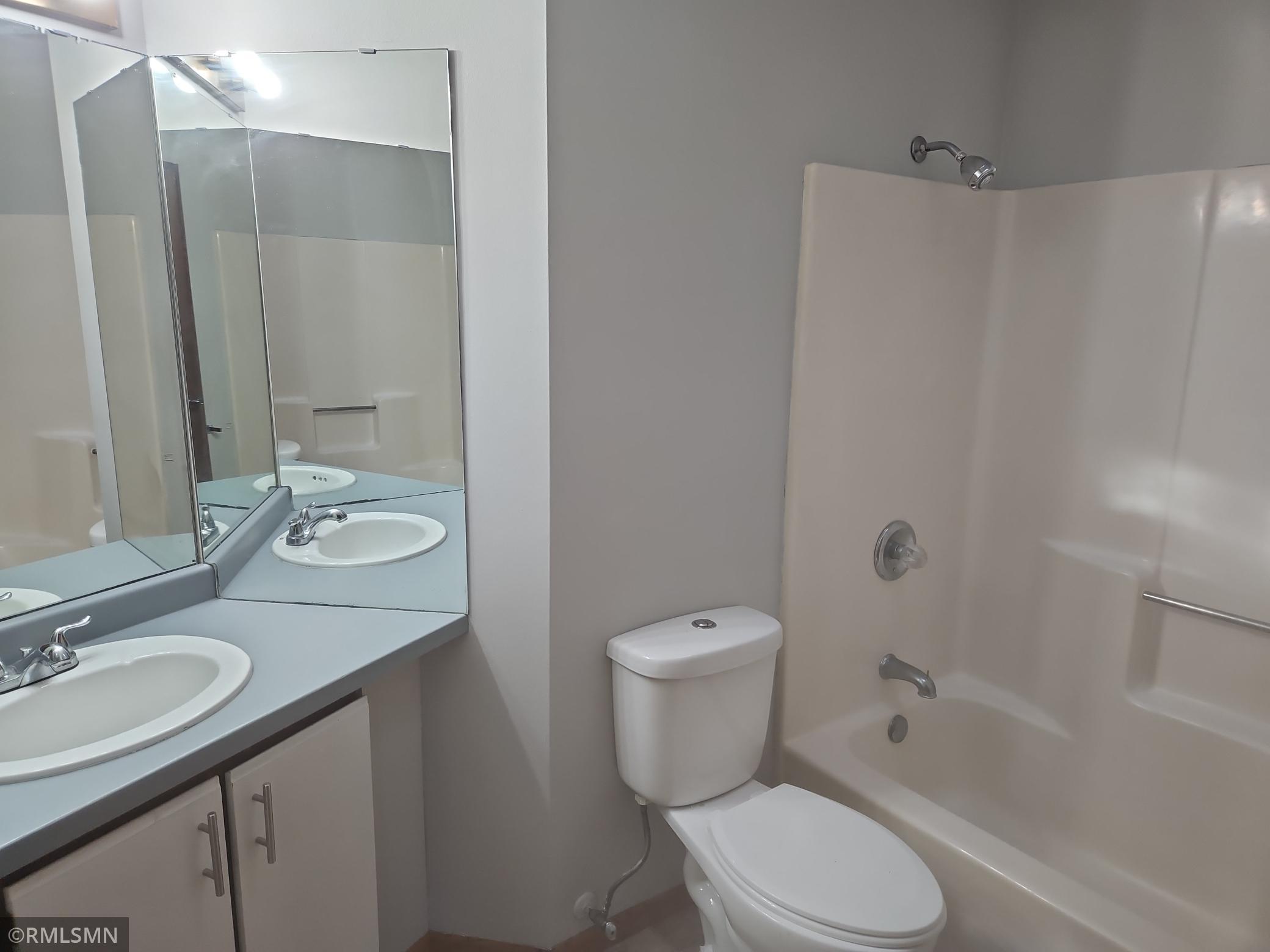 Bath 1.jpg