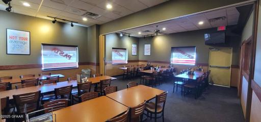 2909 S Washington Street, Grand Forks, ND 58201