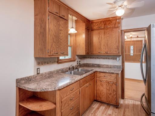 1595 Chamber Street, Saint Paul, MN 55106