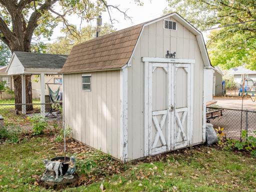 1595 Chamber Street, Saint Paul, MN 55106