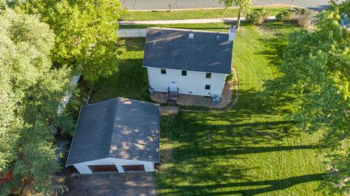 800 Crystal Lake Road E, Burnsville, MN 55306
