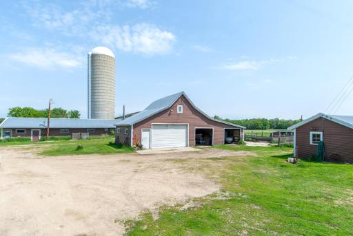 41936 County 75, Bertha, MN 56437
