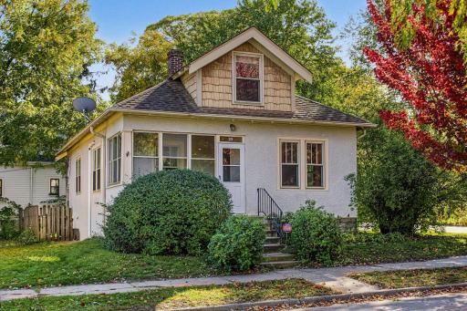 23 W 45th Street, Minneapolis, MN 55419