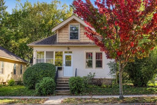 23 W 45th Street, Minneapolis, MN 55419