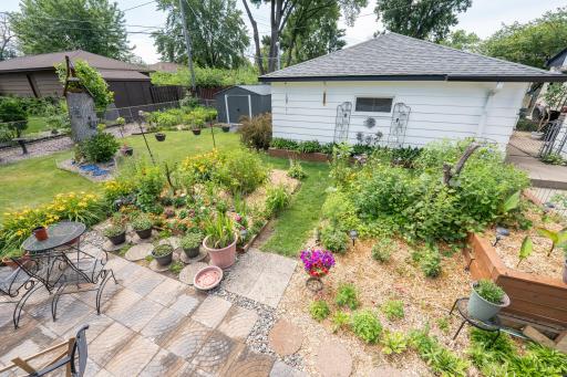 If you love gardening, the backyard is filled with perennials and annuals. And for those of you that love flowers but don't feel like you have a green thumb, everything has been set up to easily care for without a lot of work.