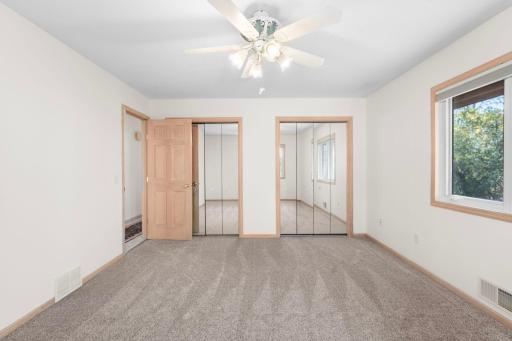 1101 Faribault Road, Faribault, MN 55021