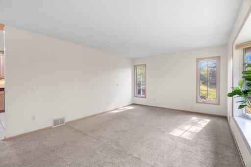 1101 Faribault Road, Faribault, MN 55021