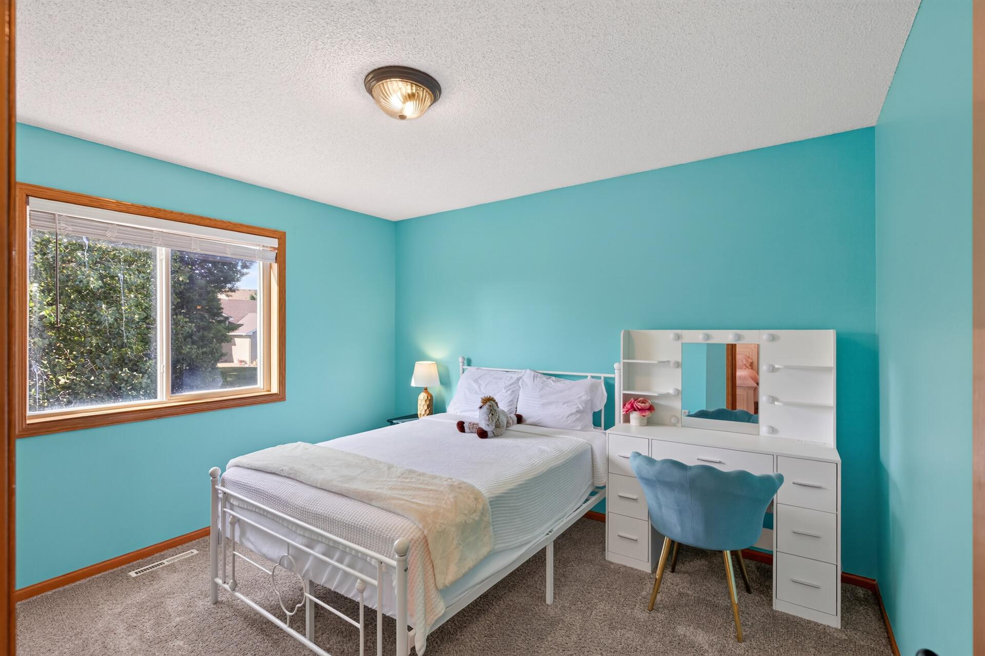 Upstairs 2nd Bedroom