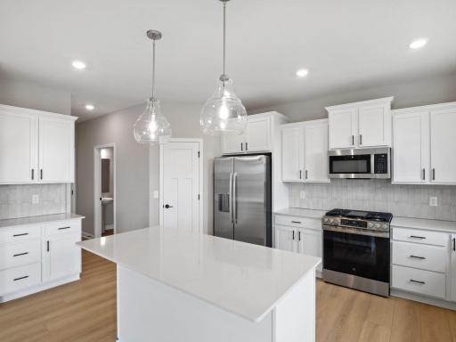12337 Northview Drive, Rogers, MN 55374