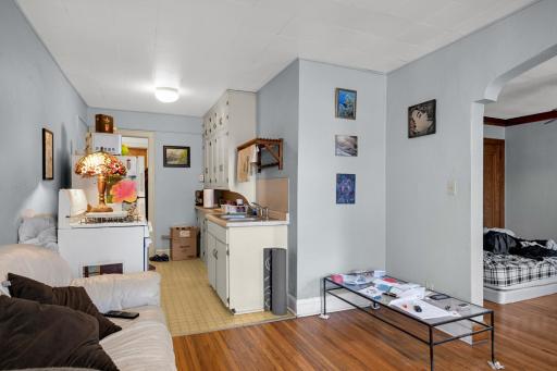 1171 Selby Avenue, Saint Paul, MN 55104