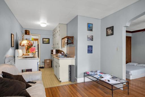 1171 Selby Avenue, Saint Paul, MN 55104