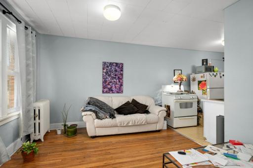 1171 Selby Avenue, Saint Paul, MN 55104