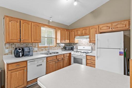 1601 Maple Avenue, Buffalo, MN 55313