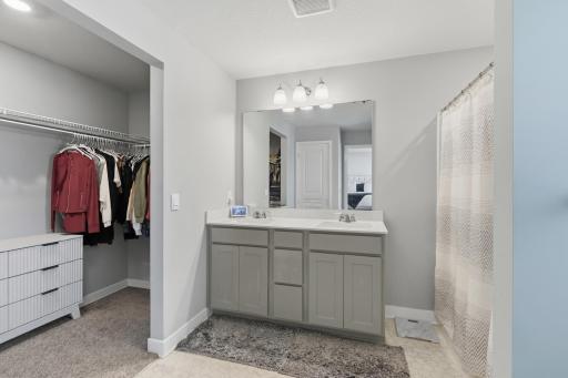 1746 Athens Terrace, Shakopee, MN 55379