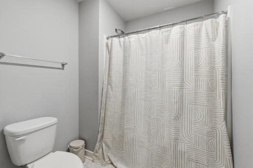 1746 Athens Terrace, Shakopee, MN 55379