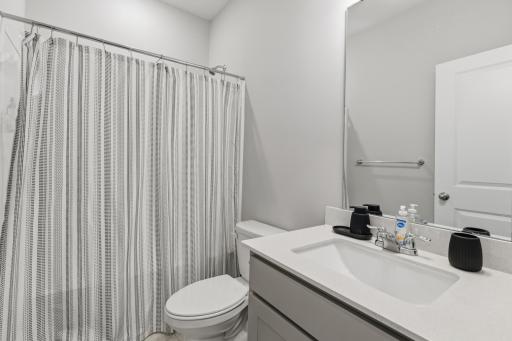 1746 Athens Terrace, Shakopee, MN 55379