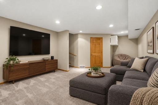 17994 89th Place N, Maple Grove, MN 55311