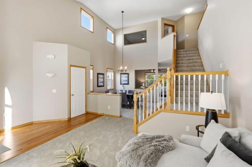 17994 89th Place N, Maple Grove, MN 55311