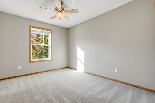 17994 89th Place N, Maple Grove, MN 55311
