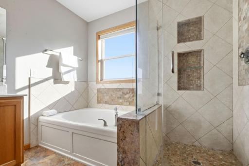 17994 89th Place N, Maple Grove, MN 55311