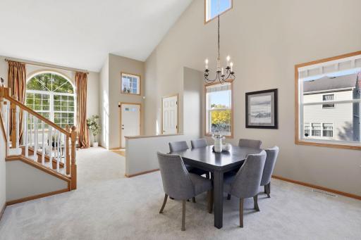 17994 89th Place N, Maple Grove, MN 55311