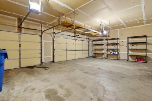 17994 89th Place N, Maple Grove, MN 55311