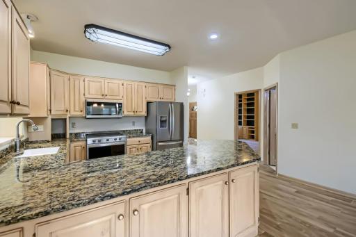 Move-in Ready and quick close possible
