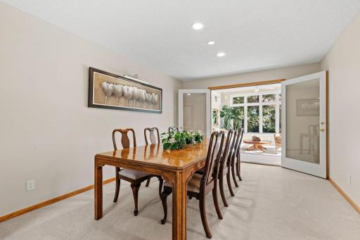 4202 Willow Wood Drive, Vadnais Heights, MN 55127