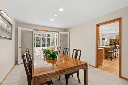 4202 Willow Wood Drive, Vadnais Heights, MN 55127