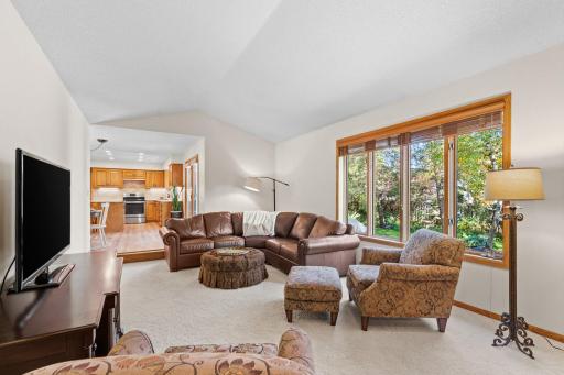 4202 Willow Wood Drive, Vadnais Heights, MN 55127