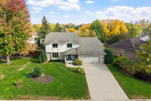 4202 Willow Wood Drive, Vadnais Heights, MN 55127