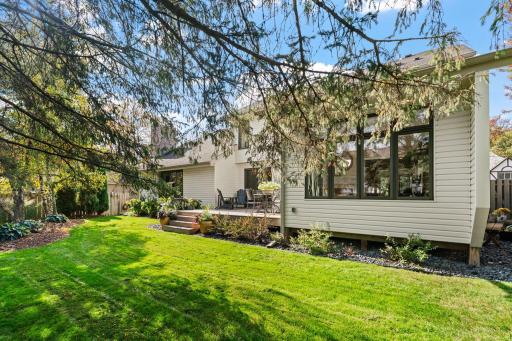 4202 Willow Wood Drive, Vadnais Heights, MN 55127