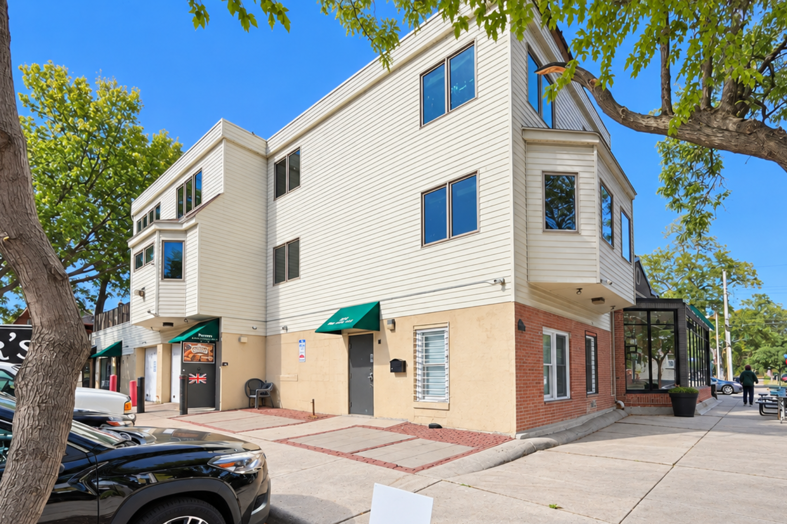 Property photo for 1820 Como Avenue SE, Minneapolis, MN 55414