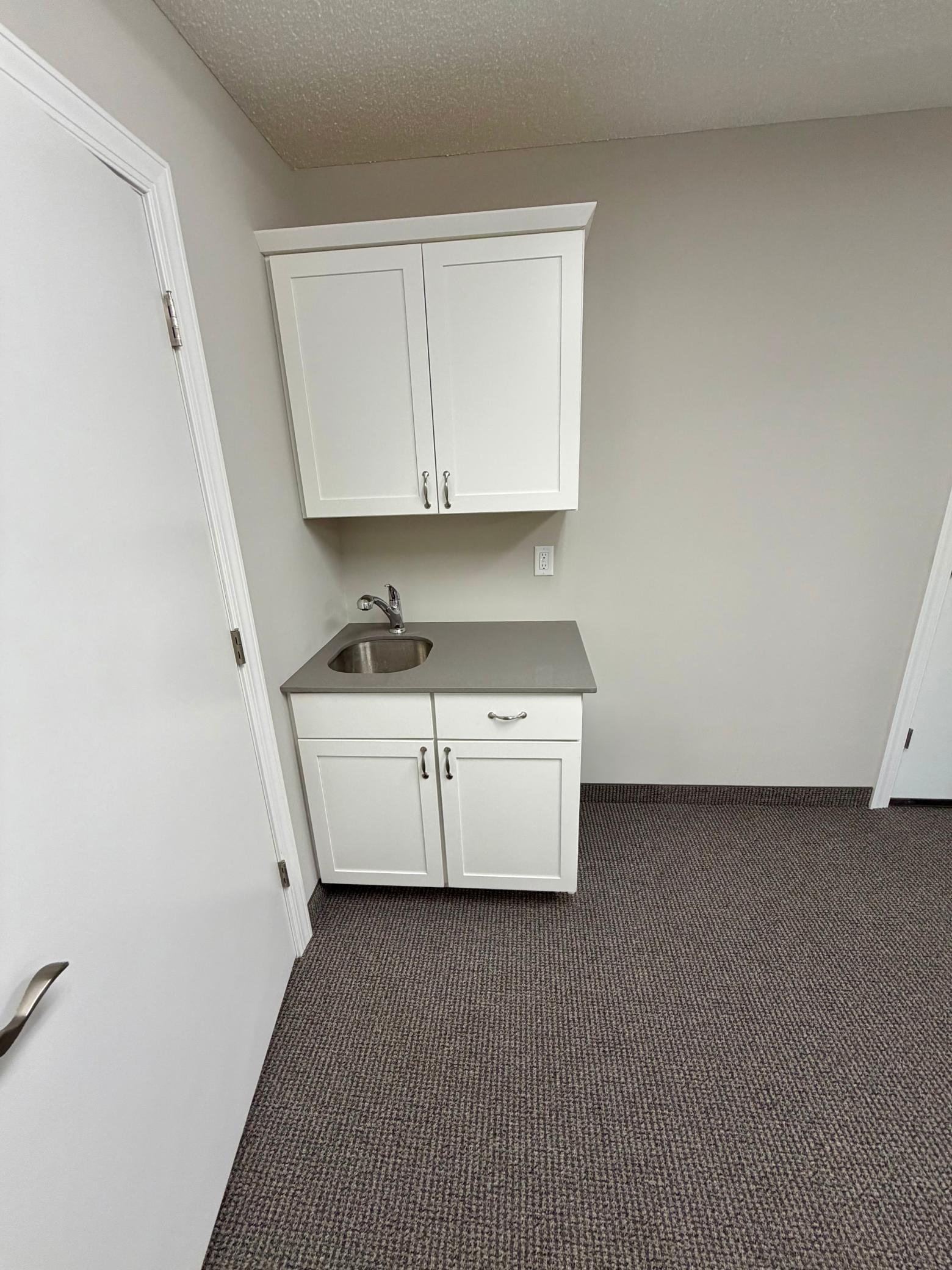 Unit B - Flex Space