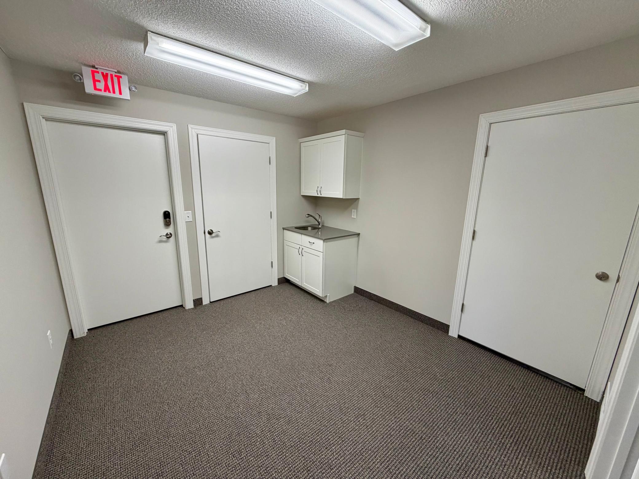 Unit B - Flex Space
