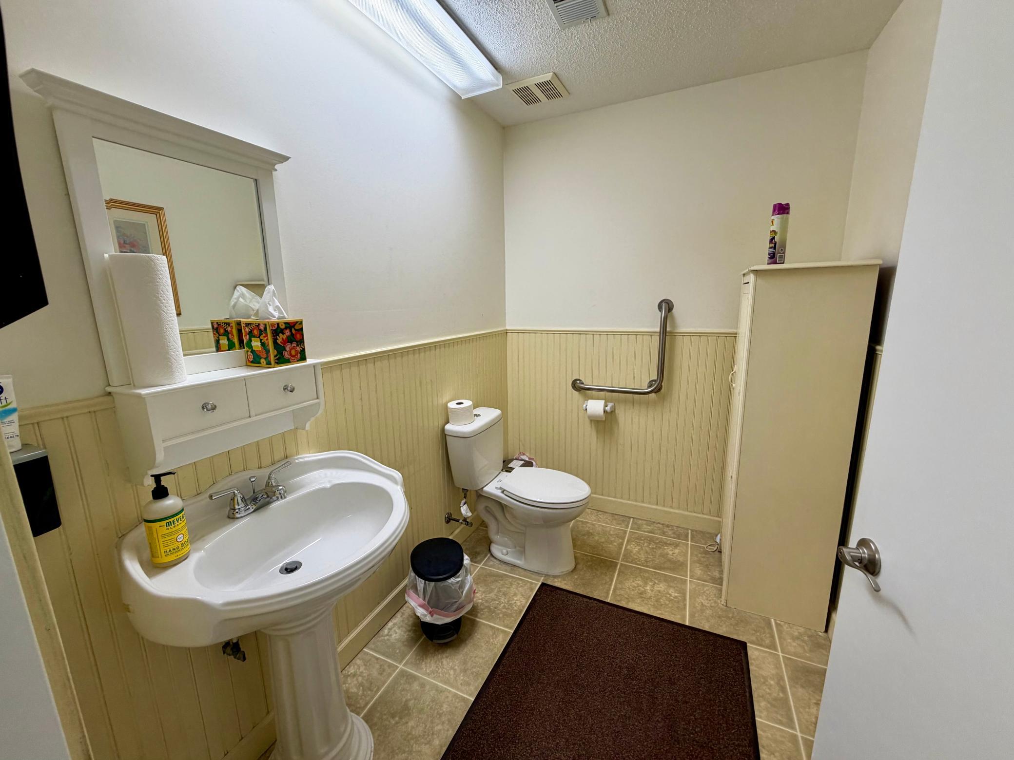Unit B - Shared Bathroom