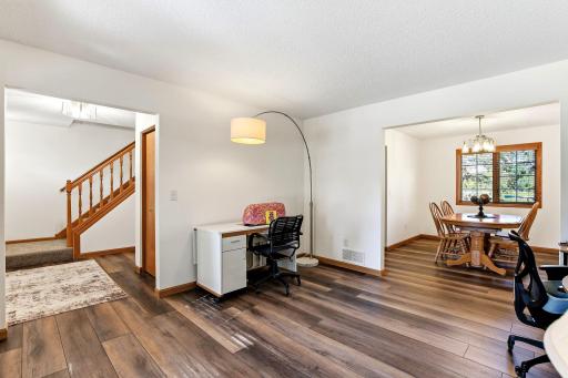 16410 43rd Avenue N, Plymouth, MN 55446