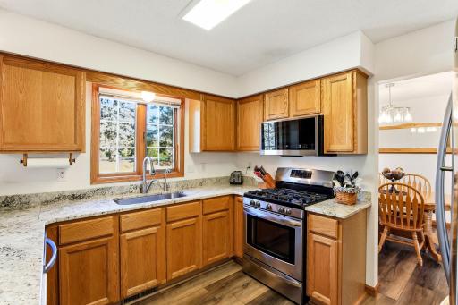 16410 43rd Avenue N, Plymouth, MN 55446
