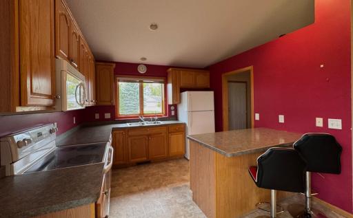 845 Deer Court NE, Montgomery, MN 56069