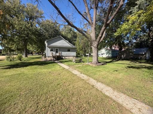 210 2nd Street, Rushmore, MN 56168