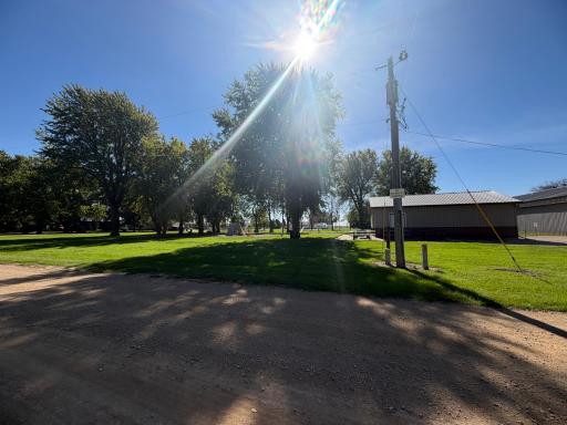 210 2nd Street, Rushmore, MN 56168