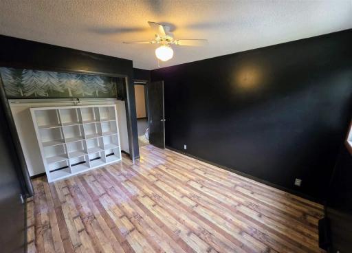 15 11th Street NW, Chisholm, MN 55719