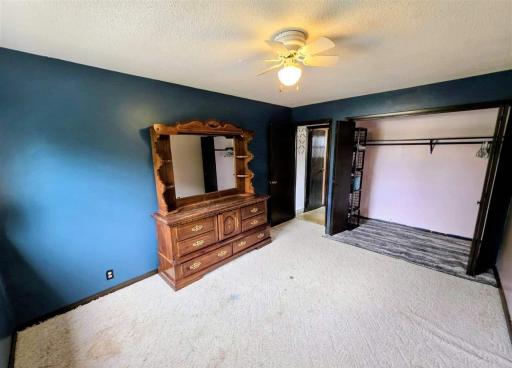 15 11th Street NW, Chisholm, MN 55719