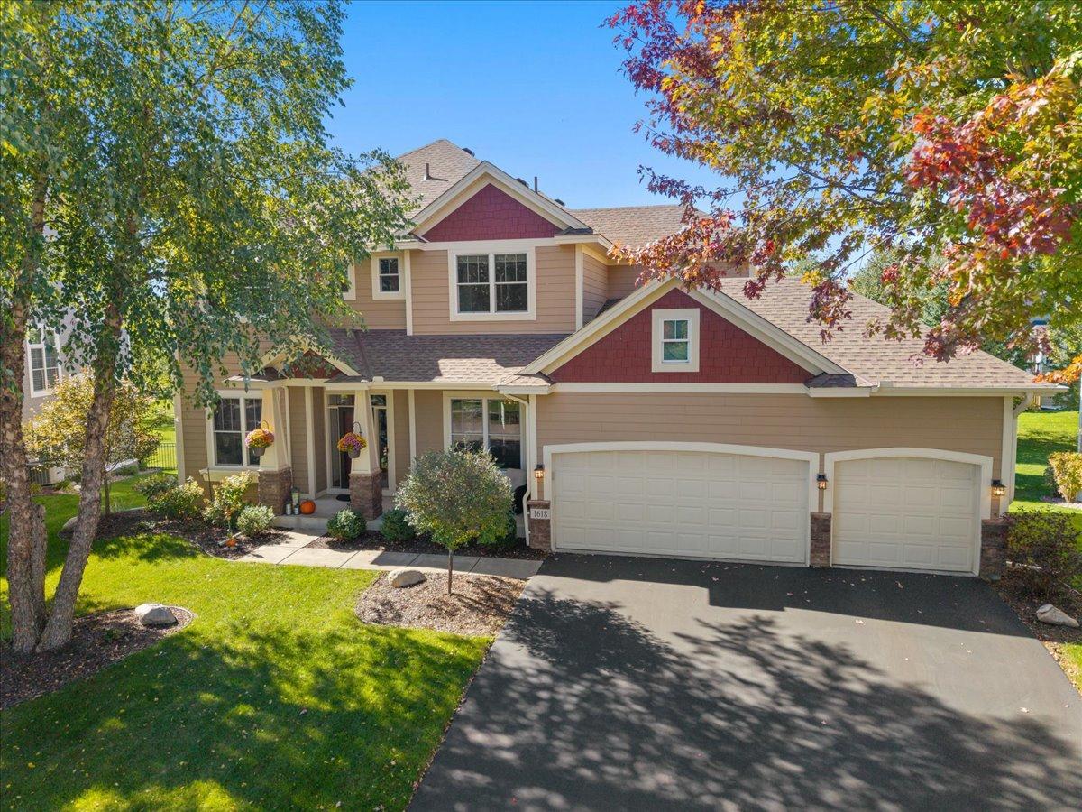 Property photo for 1618 Headwaters Lane, Woodbury, MN 55129