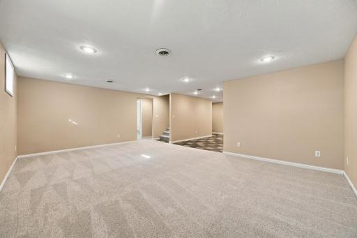 2215 15th Street S, Fargo, ND 58103