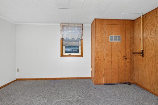 1571 Arlington Avenue E, Saint Paul, MN 55106